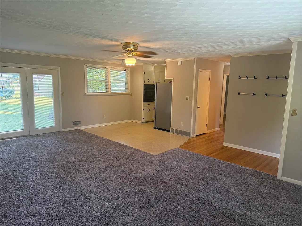 3 bed, 1793 sqft, $1,400 — Photo 4