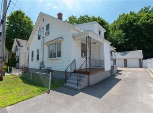 21 Hillside Ave, Johnston, RI 02919