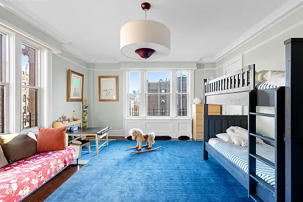 Sold by Compass | media 14