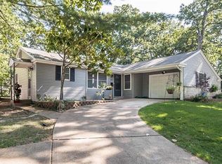 457 Forest Green Dr, Saint Louis, MO