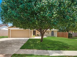 3714 Yellowstone St, Irving, TX 75062