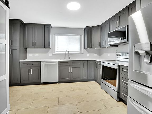 5th image of 8973 McCoy Pl #8973