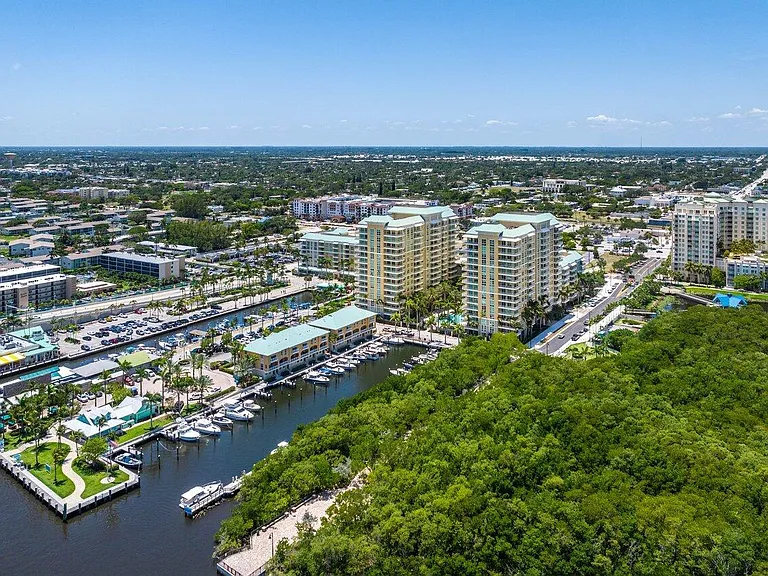 700 E Boynton Beach Blvd #803 — Photo 69