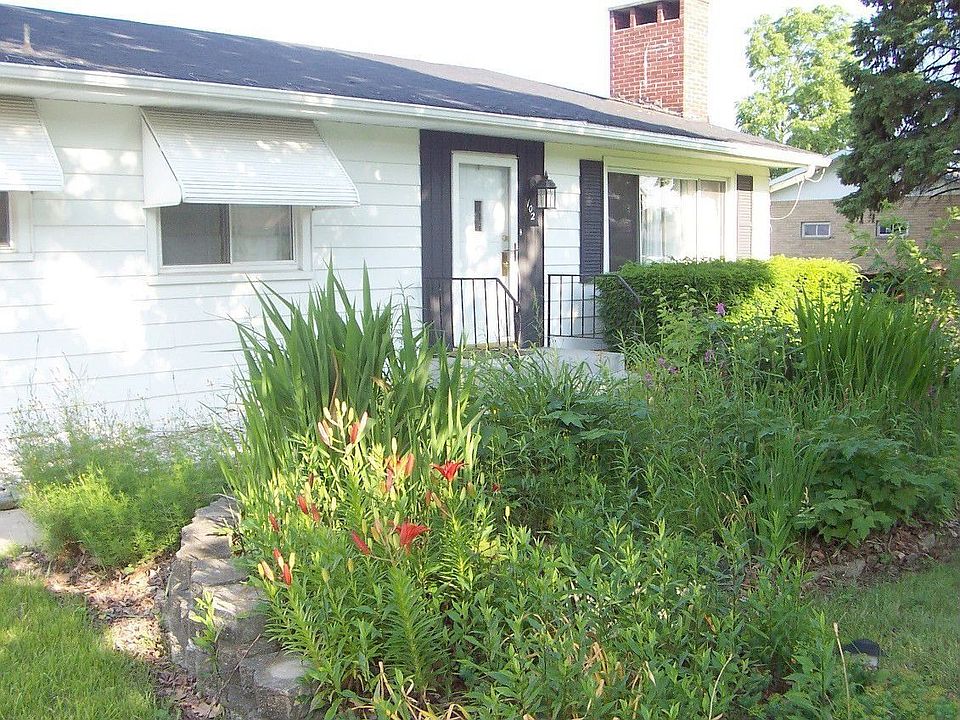 1st image of 202 Harmel Dr