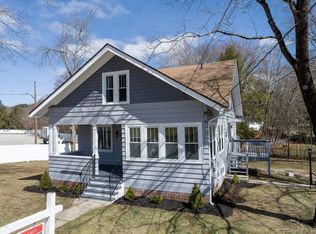 305 Woodstock Ave, Putnam, CT 06260