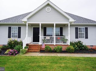 616 Hillcrest Dr, Pocomoke City, MD 21851