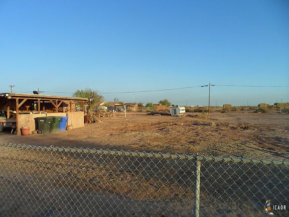 5th image of 551 E Bonita Pl