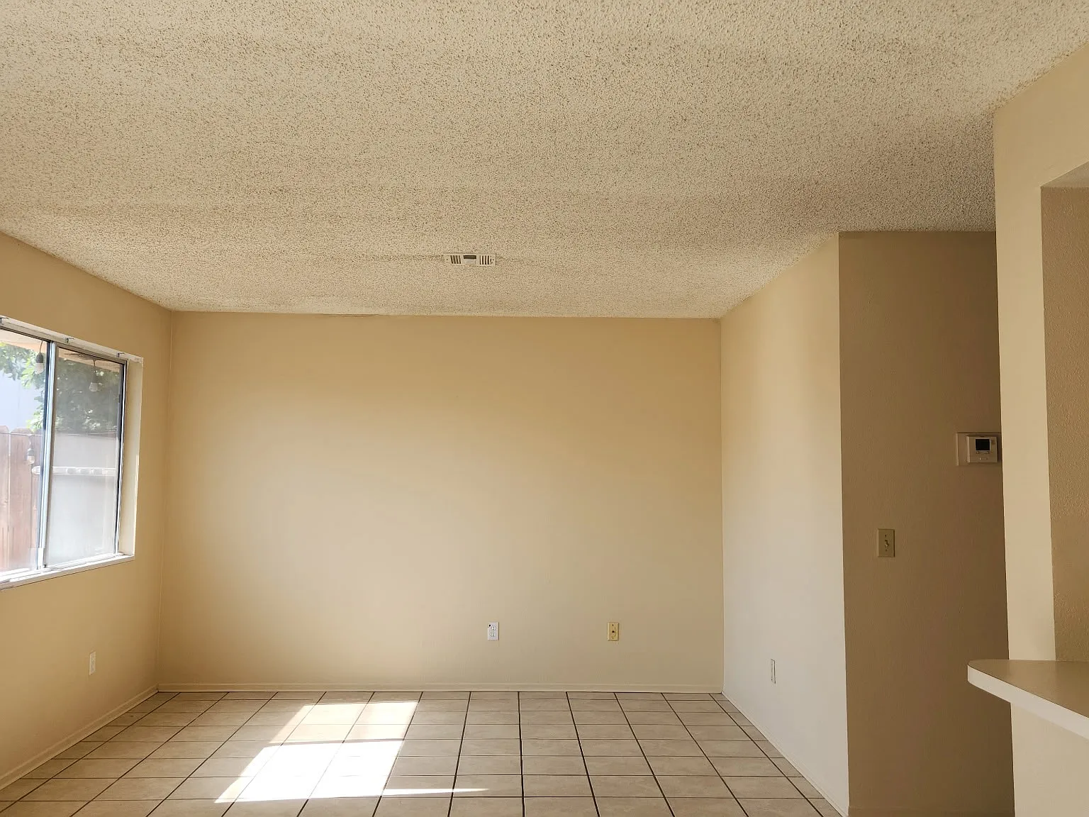 2 bed, 2.5 bath, 1250 sqft, $3,095 — Photo 2