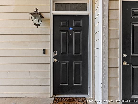 3rd image of 1922 Harcourt Cir APT 104