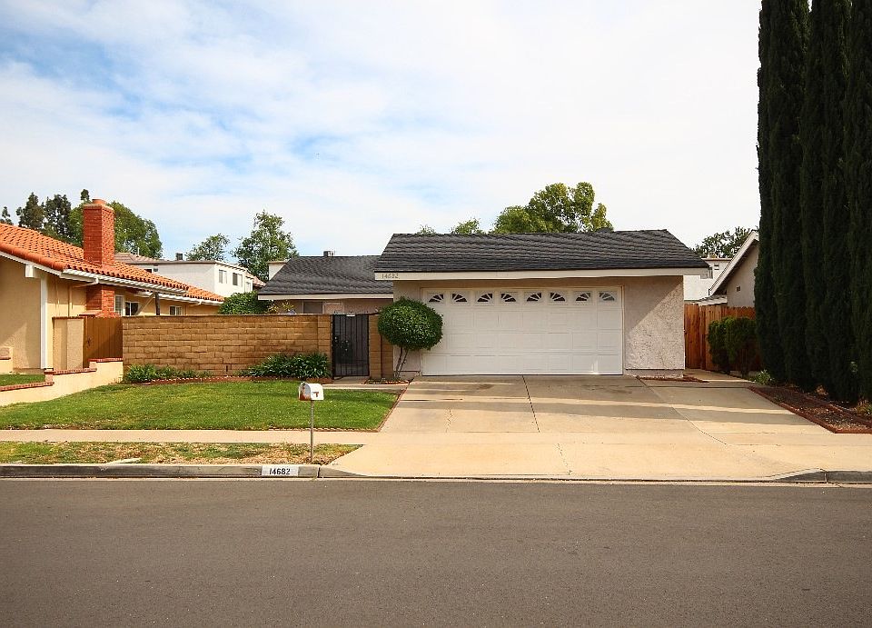 14682 Sweetan, Irvine, CA
