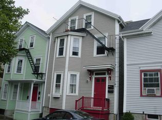 30 Young St, Newport, RI 02840