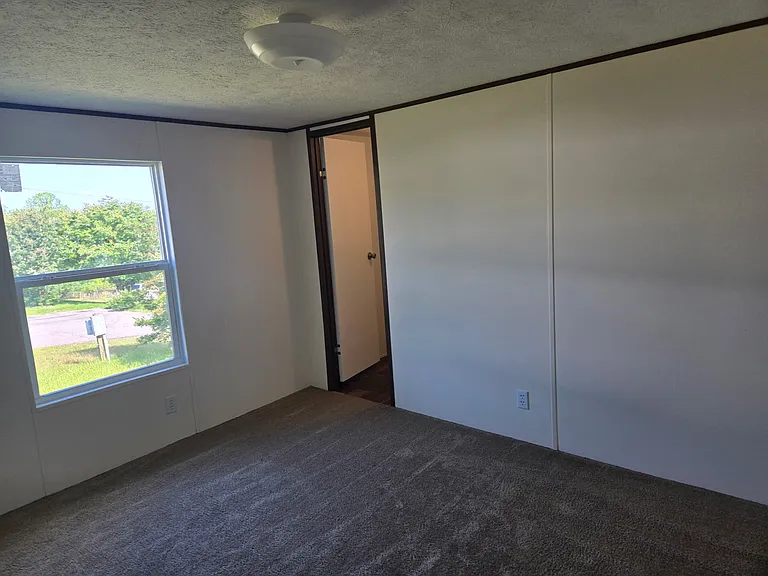 104 Wade Place Rd — Photo 8