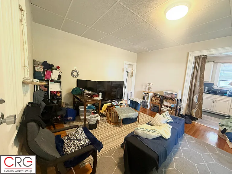 111 Washington St #1F — Photo 2