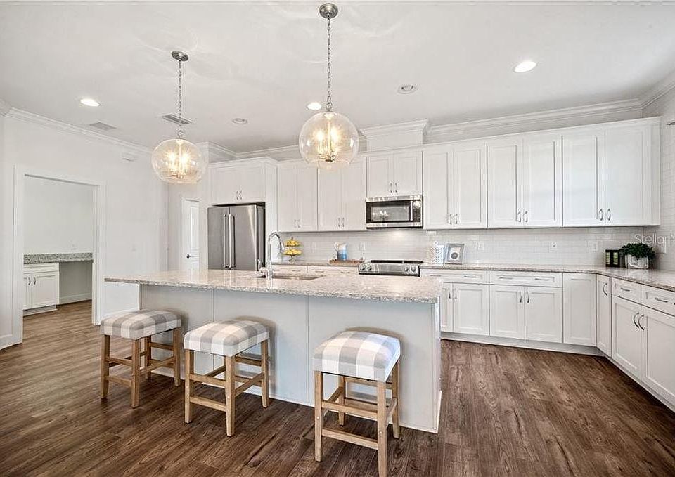 1st image of 2745 Bellewater Pl