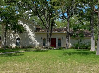 3800 Oak Ridge Dr, Bryan, TX 77802