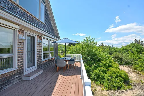 4 Bryn Mawr Way Photo 1