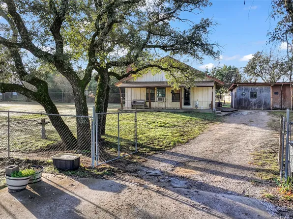 209 Lakeview Trl, Weatherford, TX 76087