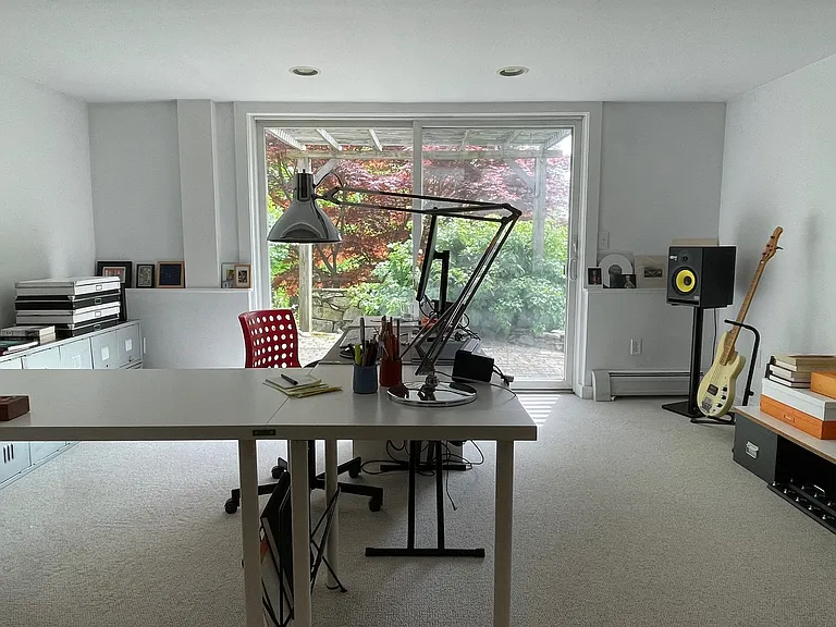 58 Wells Hill Rd — Photo 29