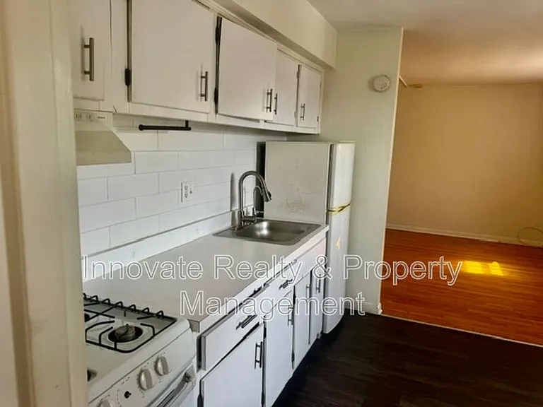 9513 Hoff St #9 — Photo 5