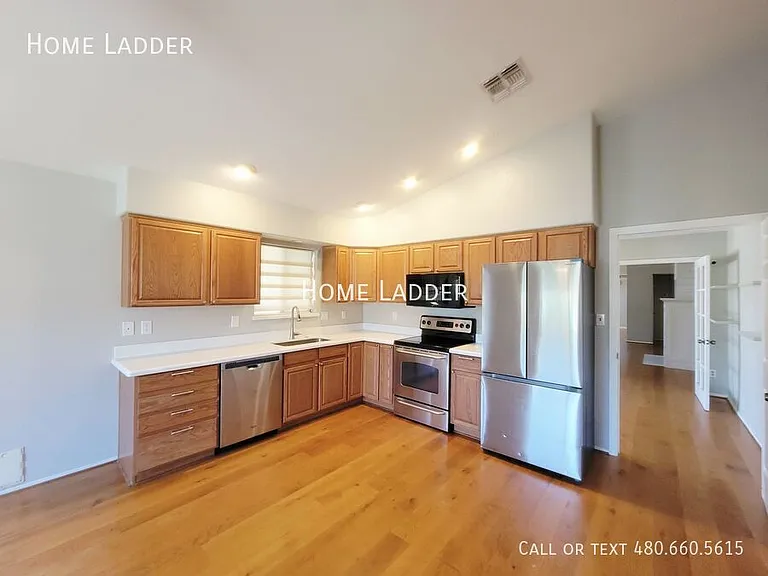 11520 W Citrus Grv — Photo 4