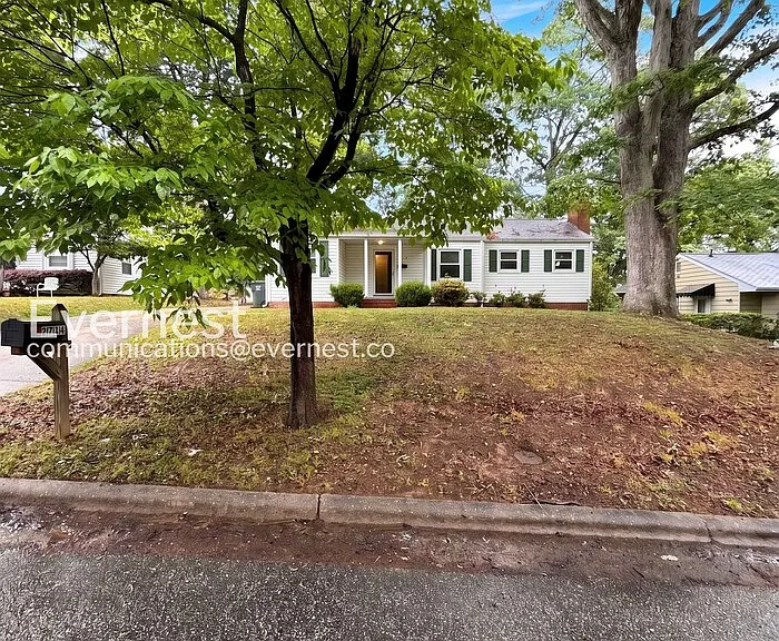 2714 Stratford Dr — Photo 17