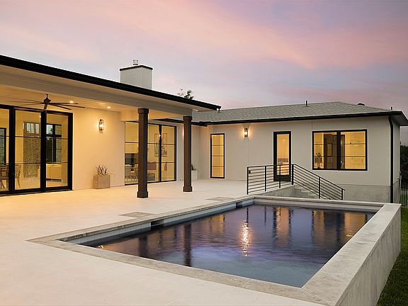 2nd image of 10701 Oak Valley Ct