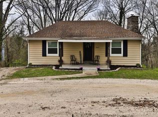 8467 Ridge Rd, Cedar Hill, MO 63016