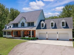 11710 Sherwood Trl, Chesterland, OH 44026