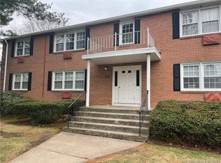 7 Grandview Dr #31A, Farmington, CT 06032