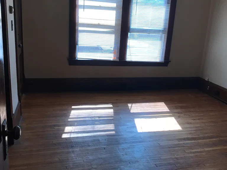 8703 Sauer Ave #UP — Photo 6