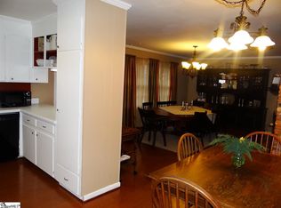 11 Spring Forest Rd, Greenville, SC 29615