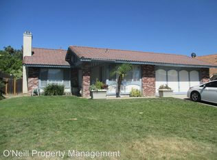 8750 Sandhill Dr, Riverside, CA 92508