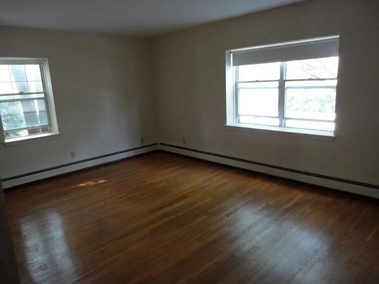 497 Centre St #1 — Photo 8