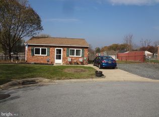 32 Archer Cir, Newark, DE 19702