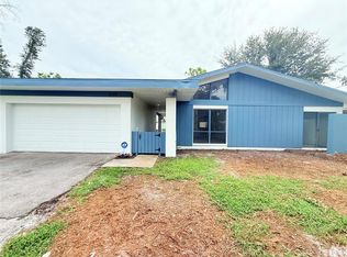1210 Alcazar Way S, Saint Petersburg, FL 33705