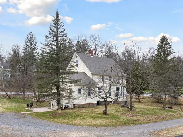 139 College St, Clinton, NY 13323