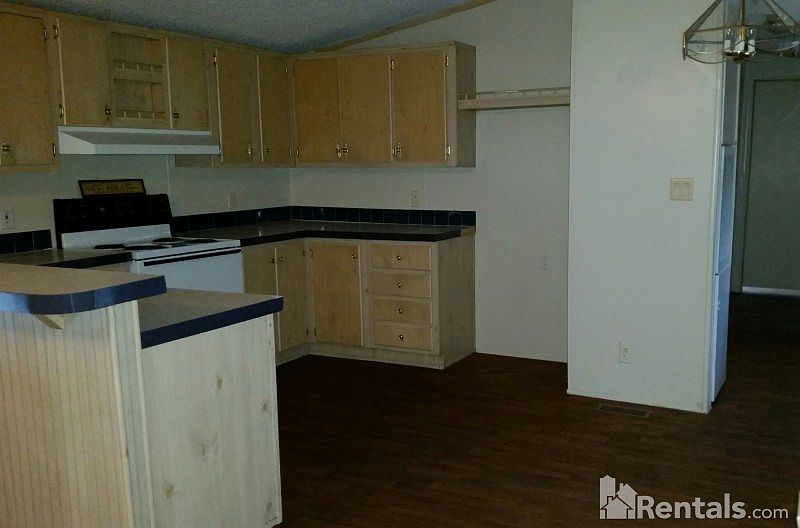2nd image of 1213 W Mineral Rd