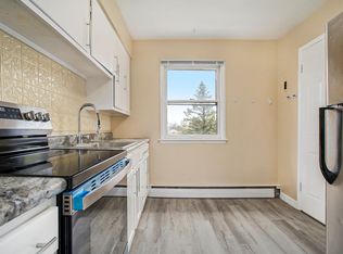 103 Devon Ave #C-1, Kalamazoo, MI 49004