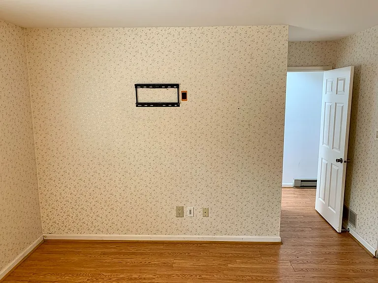 2751 Pennsylvania Ave #B107 — Photo 32