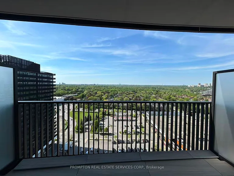 68 Esther Shiner Blvd #2006 — Photo 11