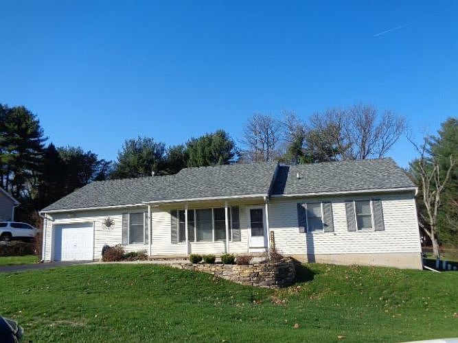 1st image of 116 Ramblewood Dr