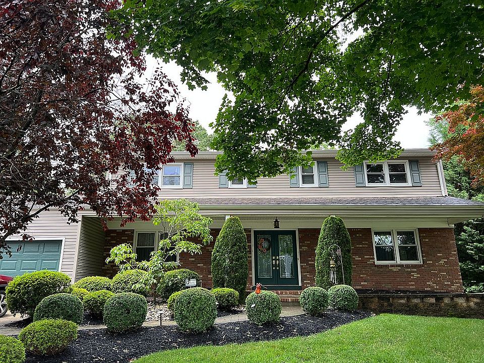 2nd image of 36 Dexter Rd