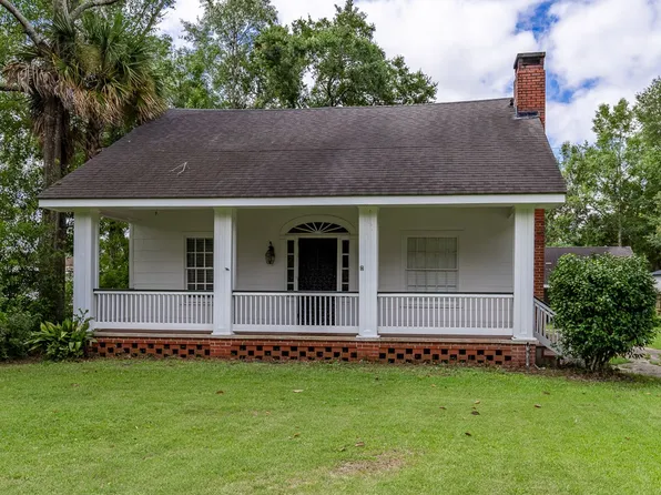 215 W Jessamine Ave, Foley, AL 36535