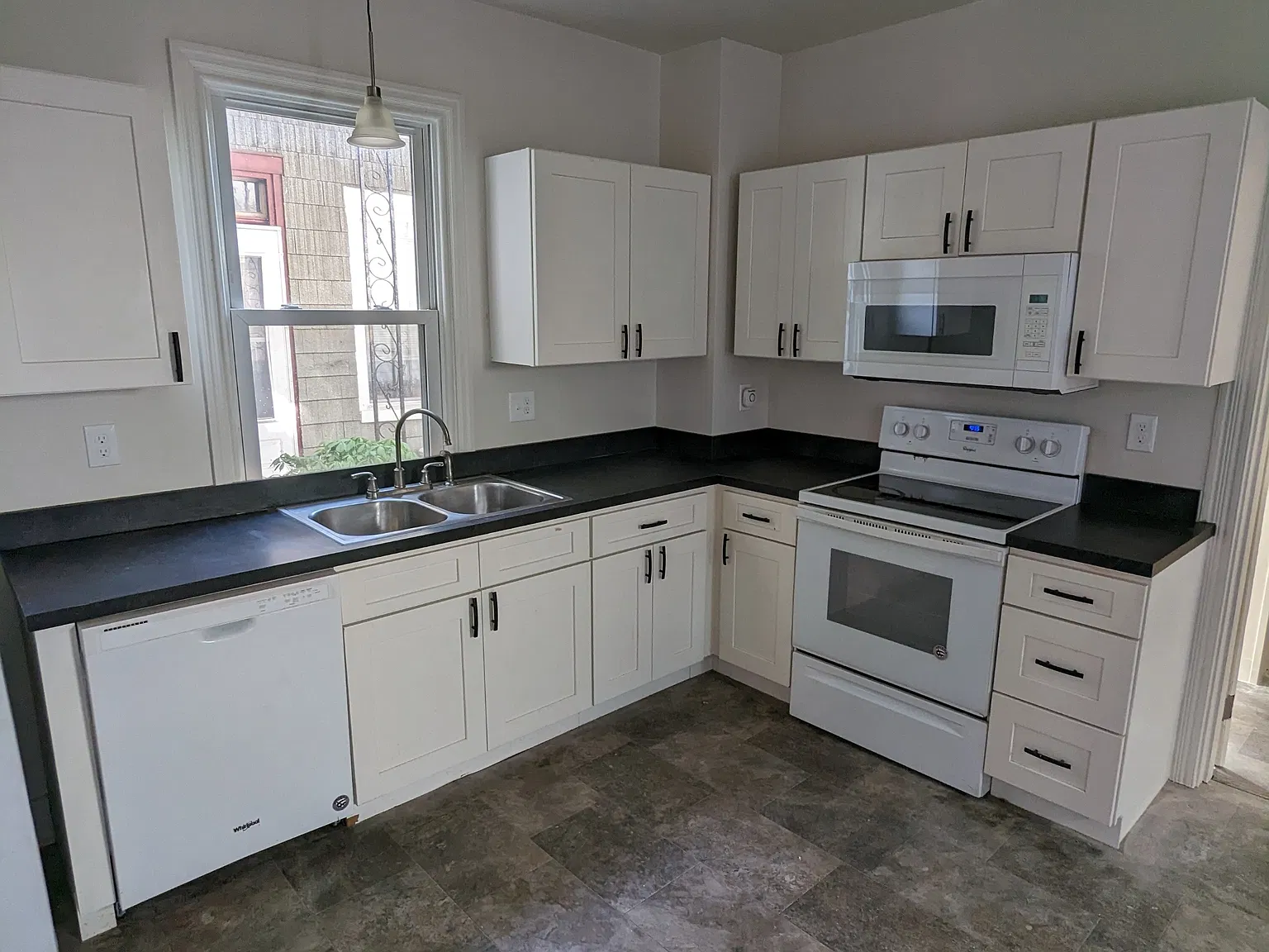 34 W Ferdinand St - 1 — Photo 3