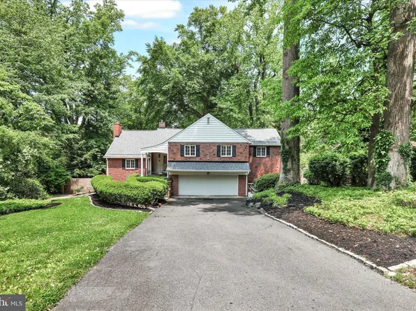 32 Crown Ter, Yardley, PA 19067