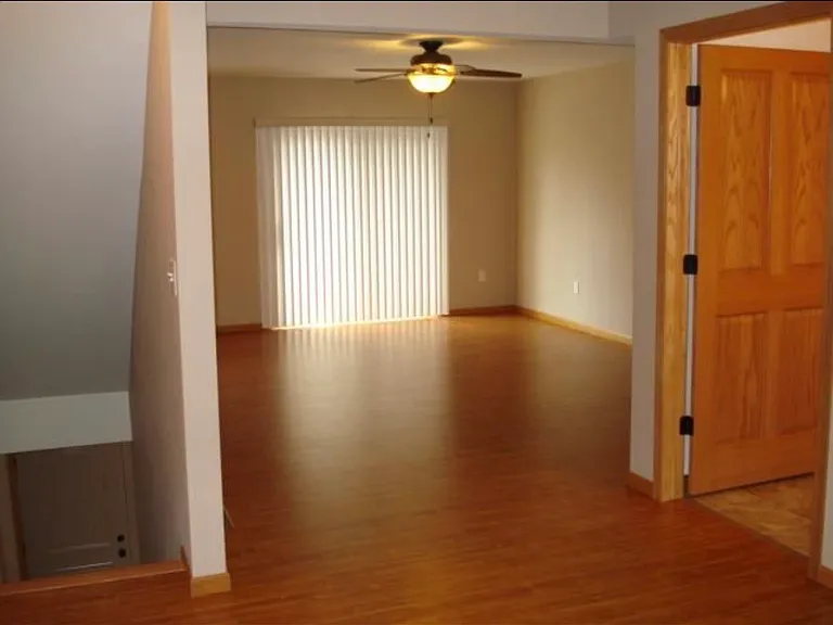 3809 Cliffside Dr #10 — Photo 6