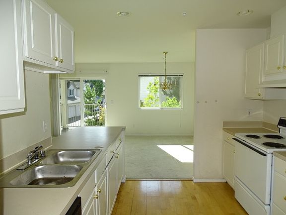 5th image of 16410 36th Ave W APT D203