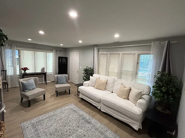 1110 Ridge Rd — Photo 3