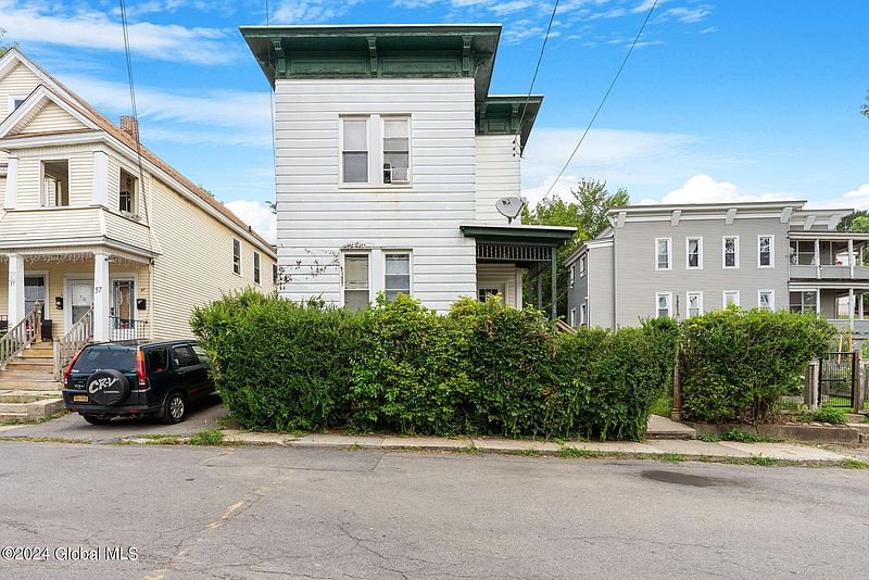 2nd image of 55 Greene Street