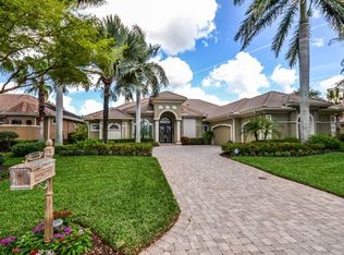 10048 Idle Pine Ln, Estero, FL 34135
